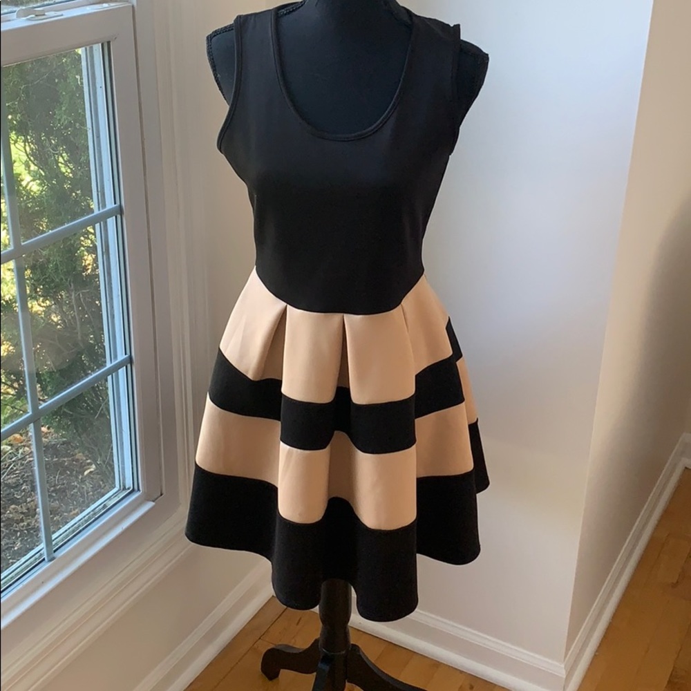 Women’s fit and flare dress
